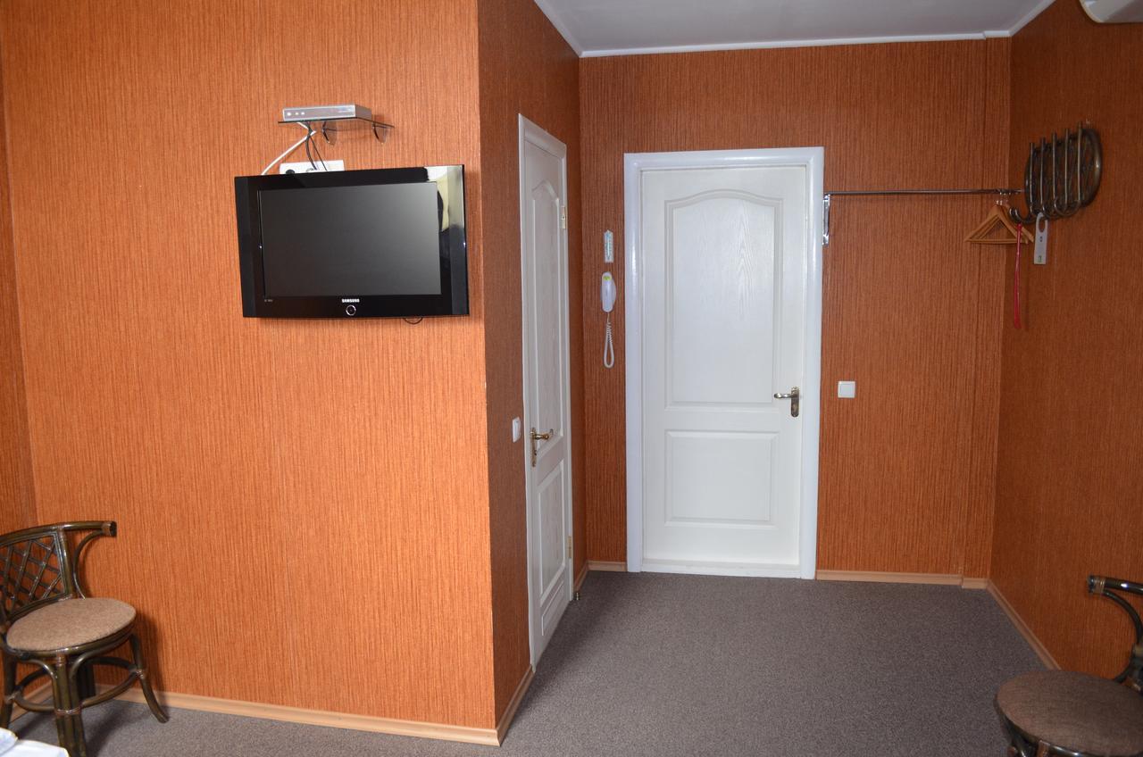 Transit Hotel Dyakovtsy Exterior photo